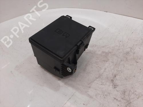 Used Fuse box Fuse box 36985699 36985699
