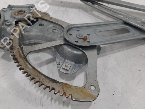 Front right window mechanism TOYOTA HILUX VIII Pickup (_N1_) 2.8 TD 4WD (GUN126) | BP26826394C23 