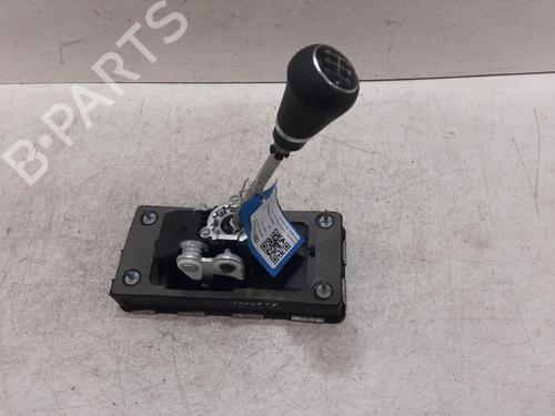 gear-lever-mg-mg-zs-suv-azs1-2017-32423033 main image
