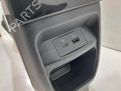 Middle console NISSAN JUKE (F16_) 1.0 | BP31812054I22