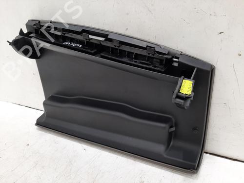 Glove box CITROËN C4 CACTUS 1.2 VTi 82 | BP26857242C95 