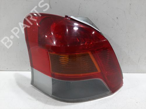 Feu arrière gauche TOYOTA YARIS (_P9_) 1.33 VVT-i (NSP90_, NSP90R) (100 hp) 29945732