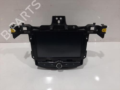 Used Radio Radio VAUXHALL CORSA Mk IV (E) (X15) 1.4 (75 hp) 36551417 36551417