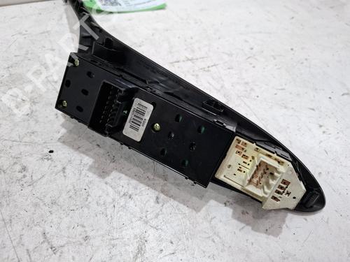 Right front window switch HYUNDAI ix20 (JC) 1.4 | BP39694905I26 - Image 5