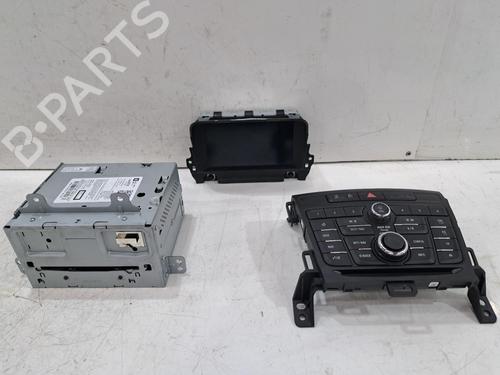 Used Electronic module Electronic module VAUXHALL ZAFIRA Mk III (P12) 1.6 CDTi (75) (136 hp) 33281812 33281812