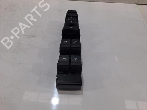 Used Right front window switch Right front window switch 32410086 32410086