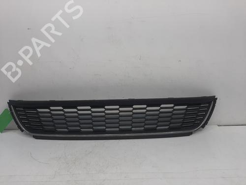 Used Grille VW POLO V (6R1, 6C1) 1.4 (6R1) (85 hp) 28274632