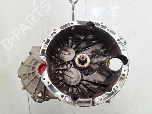 Used Gearbox MERCEDES-BENZ GLA-CLASS (X156) GLA 180 (156.942) (122 hp) 26747274