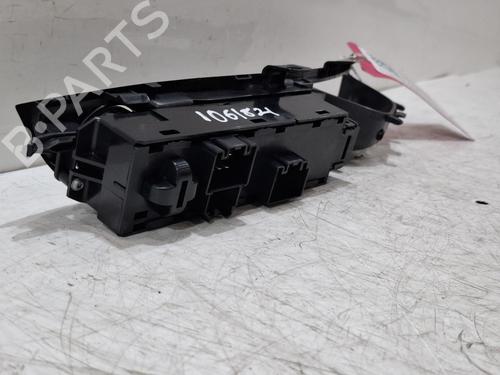 Right front window switch FORD FOCUS III 1.5 TDCi | BP39450439I26 - Image 5