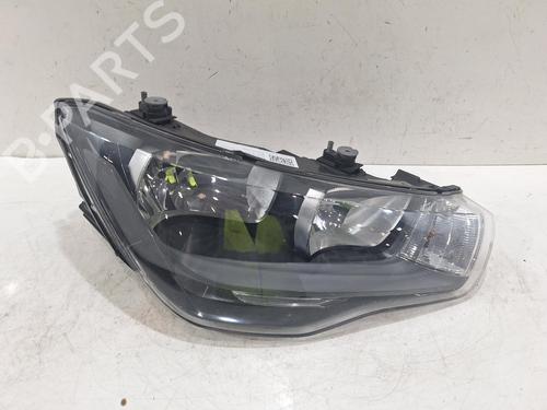 Koplamp rechts AUDI A1 (8X1, 8XK) 1.4 TFSI (122 hp) 32144797
