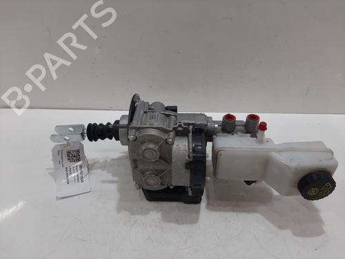 Used Brake master cylinder JAGUAR I-PACE (X590) EV400 AWD (400 hp) 29162934