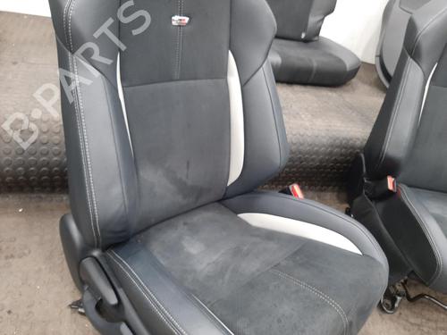 Seats set TOYOTA YARIS (_P13_) 1.5 Hybrid (NHP130_) | BP26852704C78