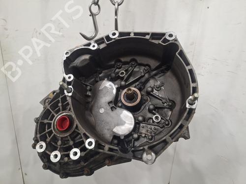 gearbox-jeep-renegade-suv-bu-b1-bv-2014-40454718 main image