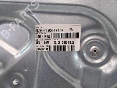 Front right window mechanism KIA VENGA (YN) 1.4 CRDi 90 | BP29112636C23