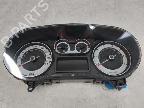 Used Instrument cluster FIAT 500L (351_, 352_) 1.6 D Multijet (199LYD1B) (105 hp) 26767626