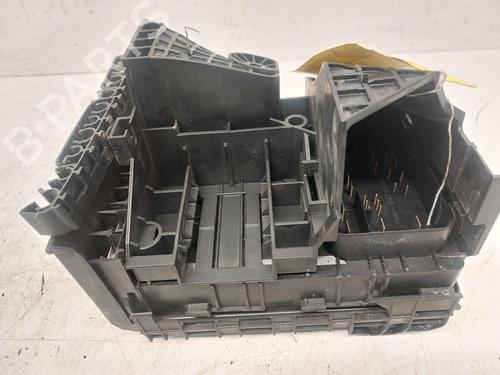 Fuse box VW GOLF VI (5K1) 1.6 | BP26839691E1 