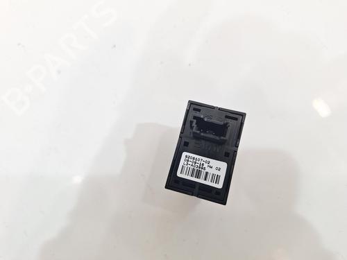 Left rear window switch BMW 2 Gran Tourer (F46) 218 i | BP31596659I29 - Image 5