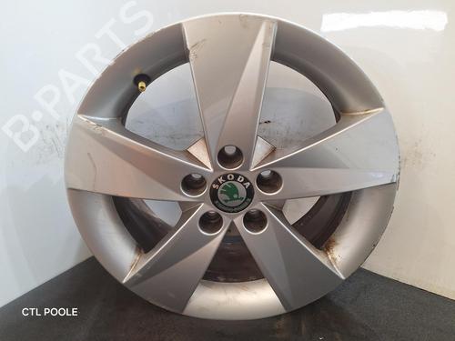 Used Rim Rim 39070377 39070377