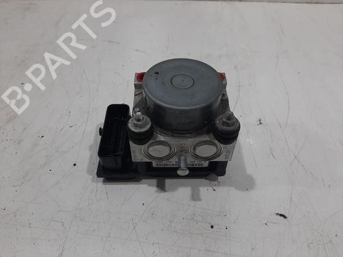 Used ABS pump VAUXHALL CORSA Mk III (D) (S07) 1.4 (L08) (101 hp) 31685545