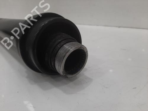 Driveshaft LAND ROVER DISCOVERY V (L462) D250 MHEV 4x4 | BP26746189M37 