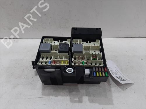 Used Fuse box JAGUAR I-PACE (X590) EV400 AWD (400 hp) 31628454
