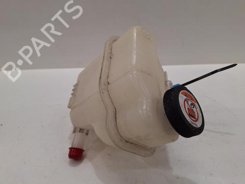 Used Expansion tank TOYOTA YARIS (_P13_) 1.5 Hybrid (NHP130_) (101 hp) 28038734