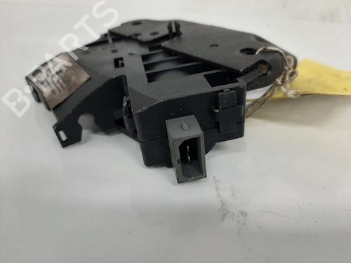 Tailgate lock AUDI A4 B7 (8EC) 2.0 TDI 16V | BP26754443C101 - Image 3