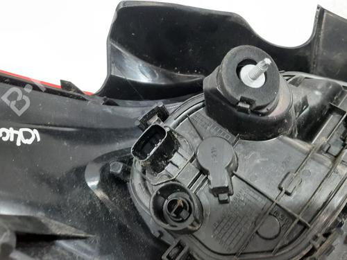 Right taillight VAUXHALL CORSA Mk IV (E) (X15) 1.0 | BP31928264C35 