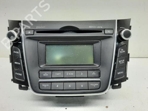 Used Radio HYUNDAI i30 (GD) 1.6 CRDi (110 hp) 26826246