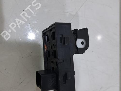 Right front window switch VAUXHALL VIVA (C16) 1.0 | BP38938679I26 - Image 5