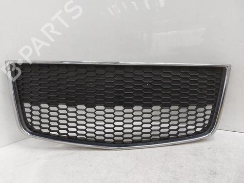 Used Grille CHEVROLET AVEO / KALOS Hatchback (T250, T255) 1.2 (84 hp) 26827226