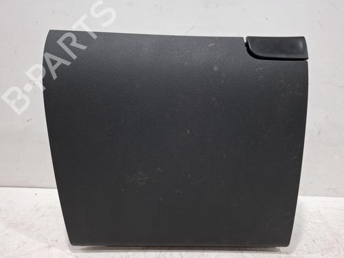 Used Glove box Glove box 39506887 39506887