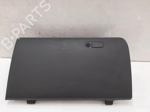 Used Glove box Glove box 36957182 36957182