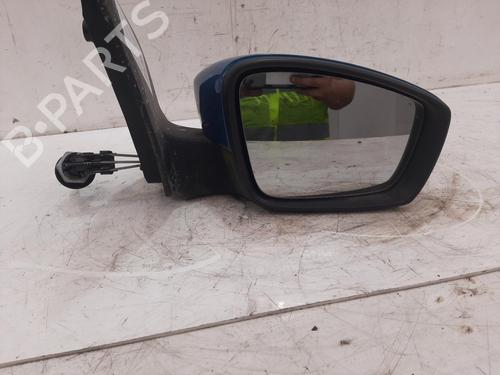 Used Right mirror Right mirror 37400491 37400491