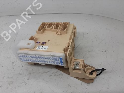 Used Fuse box TOYOTA RAV 4 IV (_A4_) 2.5 Hybrid (AVA42_) (197 hp) 26766611