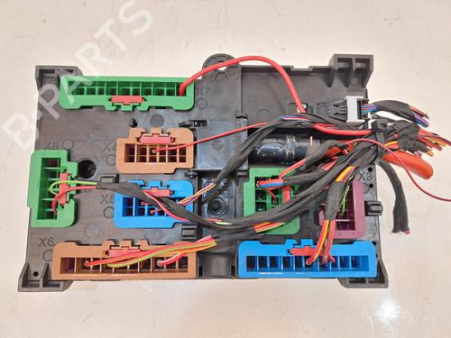 Fuse box BMW 5 (G30, F90) 530 e Plug-in-Hybrid | BP26978174E1 