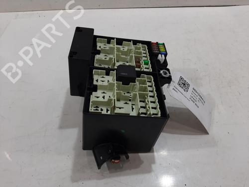Used Fuse box JAGUAR I-PACE (X590) EV400 AWD (400 hp) 30179799