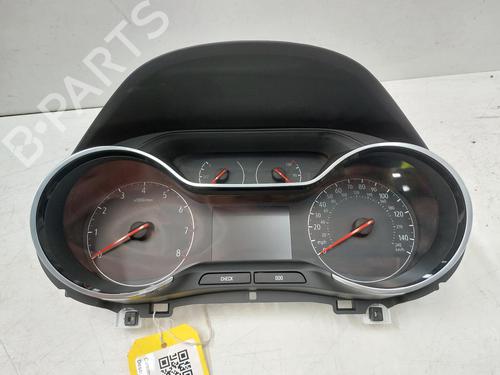 Used Instrument cluster VAUXHALL CROSSLAND X / CROSSLAND (P17) 1.5 Turbo D (75) (120 hp) 26846260