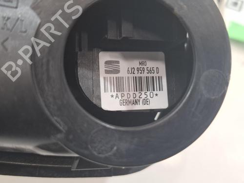 Used Exterior handle Exterior handle SEAT IBIZA IV (6J5, 6P1) 1.2 TSI (90 hp) 39724748 39724748