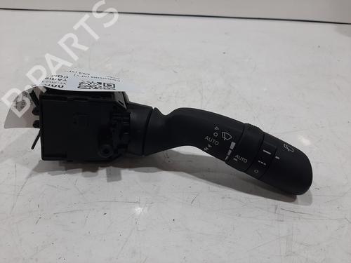 Used Switch Switch TOYOTA YARIS (_P21_, _PA1_, _PH1_) 1.5 Hybrid (MXPH10, MXPH11) (116 hp) 39993916 39993916
