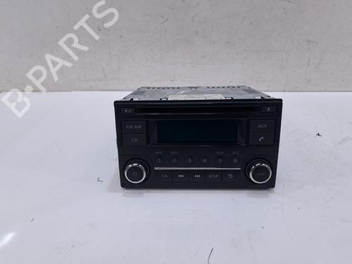 Used Radio Radio 32478279 32478279