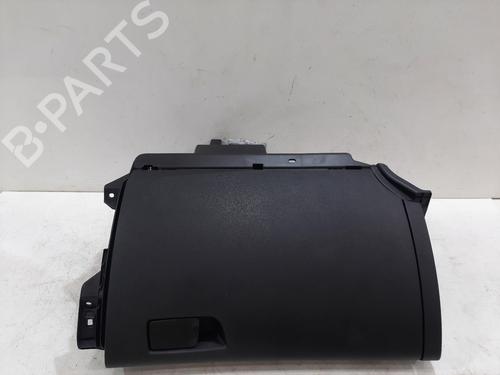 Used Glove box RENAULT MEGANE IV Hatchback (B9A/M/N_) 1.5 dCi 110 (B9A3) (110 hp) 30359935