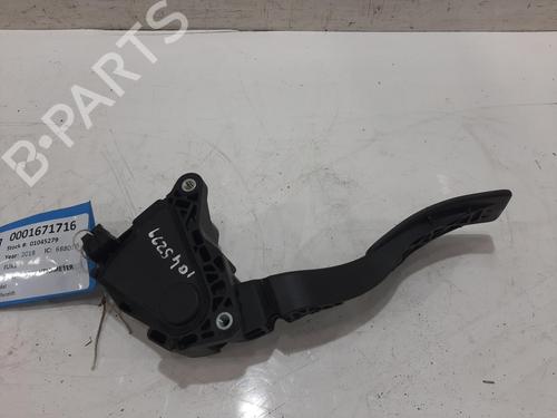 Pedal Pedal NISSAN JUKE (F15) 1.2 DIG-T (115 hp) 33435919 33435919