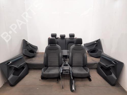 Set sedili Set sedili SEAT ARONA (KJ7, KJP) 1.0 TSI (116 hp) 36315524 36315524