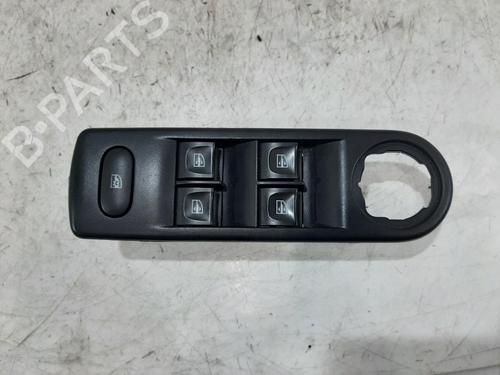 Comutador RENAULT CAPTUR I (J5_, H5_) 1.5 dCi 90 (J5N4, J5M5, J5MW, J5M6, J5AL, J5AJ) | BP31597147I30 