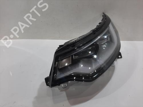 Left headlight LAND ROVER DISCOVERY V (L462) D300 MHEV 4x4 | BP26748105C28 