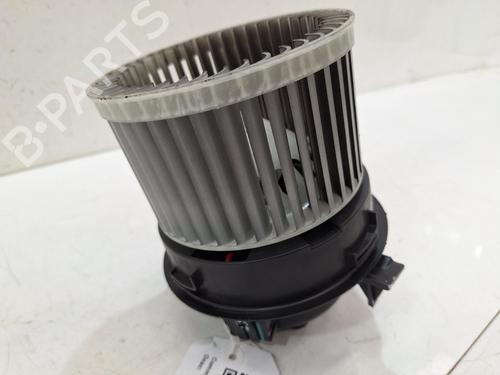 Used Heater blower motor PEUGEOT 2008 II (UD_, US_, UY_, UJ_, UR_, UC_) 1.2 PureTech 130 (USHNS, URHNS) (130 hp) 26858989