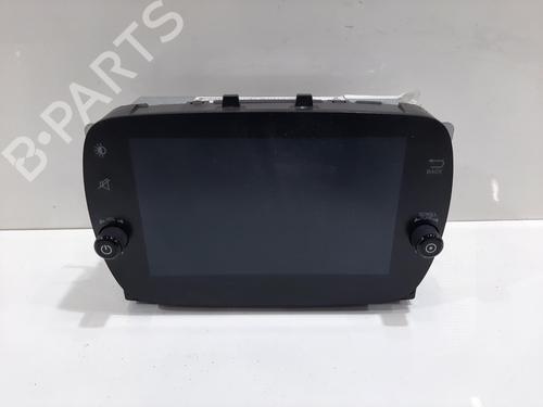Used Radio Radio FIAT 500 (312_) 1.0 Mild Hybrid (312AYD1B) (71 hp) 33987381 33987381