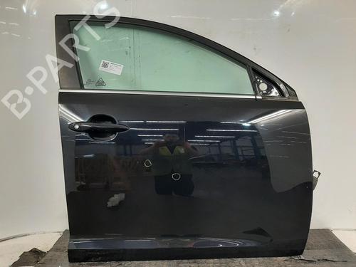 Used Right front door Right front door 38446961 38446961