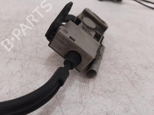 Hood lock MERCEDES-BENZ C-CLASS (W204) C 220 CDI (204.002) | BP30406829C133 